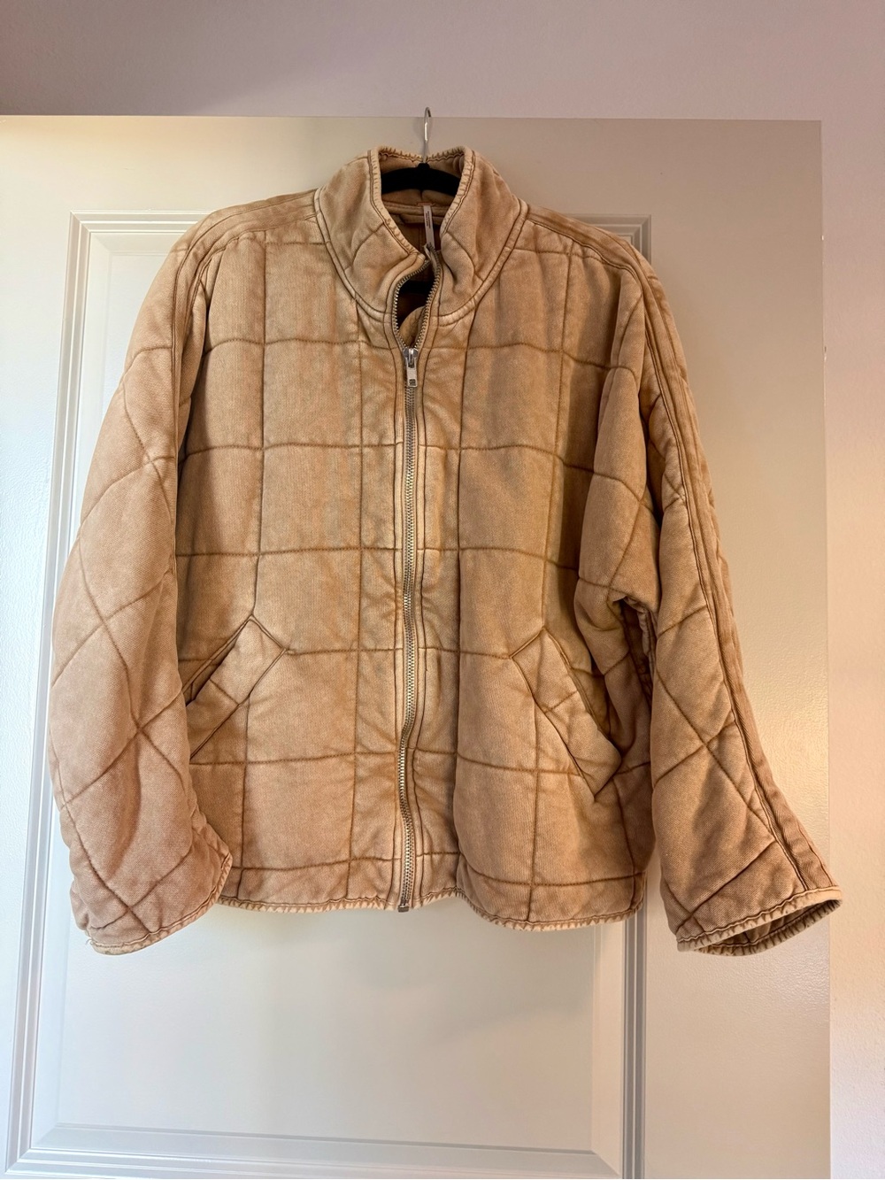 Free People Dolman Quilted Knit Jacket in Champagne Diamonds (Size Small) - Picture 5 of 6